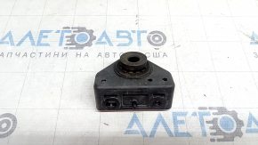 Upper right radiator mount for Kia Sportage 23-26 (rubber + plastic)