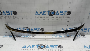 Chrome grille trim for the Lexus CT200h 14-17