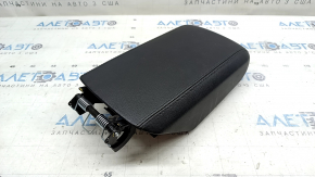 Kia Sportage 23-26 black armrest