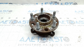 Front left hub Kia Sportage 23-26