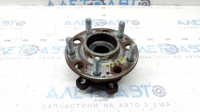 Front right hub Kia Sportage 23-26