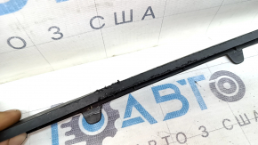 Kia Sportage 23-25 front bumper lip extension scratches