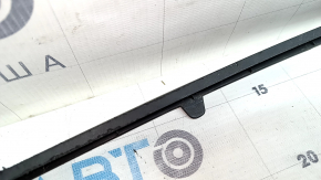 Kia Sportage 23-25 front bumper lip extension scratches