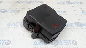 Kia Sportage 23-26 HEV underhood fuse box cover