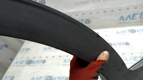 Lower rear right door trim for Kia Sportage 23-26, structure with gray molding, scratches