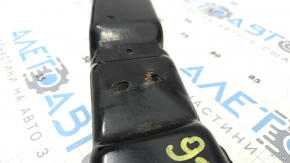 Infiniti QX50 19-21 central radiator grille strip is bent