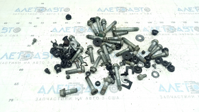 Incomplete front suspension hardware for Kia Sportage 23-26