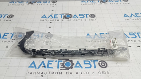 Bumper trim under the nozzle right Lexus LS460 LS600h 07-12