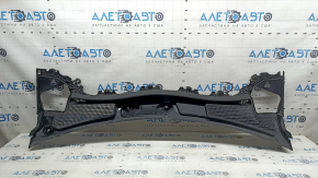 Plastic windshield wiper grille for Mercedes H247 GLA 20-26 with seal, broken fasteners