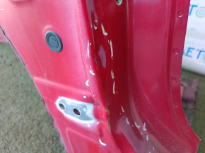 Front left quarter Kia Niro 17-22 HEV, on the body, red, dented threshold
