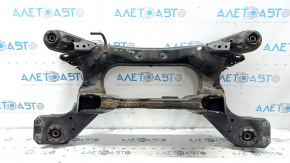The rear subframe of the Infiniti QX50 19-25 AWD is rusty, with microcracks in the S/B, and a dented ear.