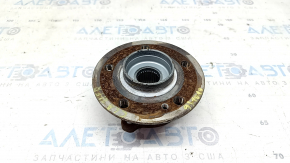 Front right hub for Mercedes H247 GLA 20-26, rusty
