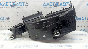 The bare heater housing of the Mercedes H247 GLA 20-26 without the evaporator.