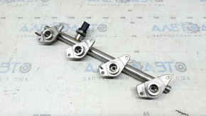 Mercedes H247 GLA 20-26 M260 fuel rail with sensor