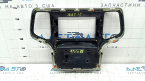 Jeep Grand Cherokee WK2 17-17 climate control system with 8.4" monitor, gray with chrome, Park Assist and lane keeping assist