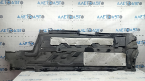 Right underbody protection for Mercedes H247 GLA 20-26, fractures, cracks, missing fragments