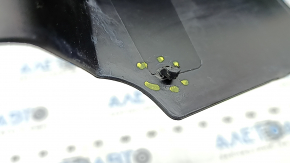 Right hood-wing seal for Honda CRV 23-26, broken mount