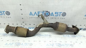 The exhaust pipe, the middle section with the catalytic converter, Honda Insight 19-22, has a torn mesh.