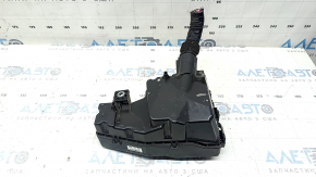 The underhood fuse box for a 19-20 Honda Insight is large, missing a cover and wiring, and the mount is broken.
