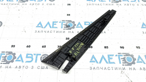 Left tailgate hinge cover for Honda CRV 23-26, crack in mounting
