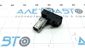 Honda CRV 23-26 USB-C Hub with Cover