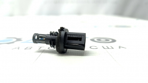 Heater temperature sensor for the Jeep Grand Cherokee WK2 14-22 type 2