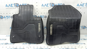 Set of black floor mats for Honda CRV 23-26 tires
