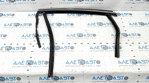 Upper rear left door molding for Ford Fusion mk5 13-16 chrome with glass seal, scratches