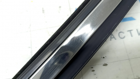 Upper rear right door molding for Ford Fusion mk5 13-16, chrome with glass seal, worn, scratched