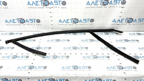 Upper front left door molding Ford Fusion mk5 13-16 chrome with glass seal, worn
