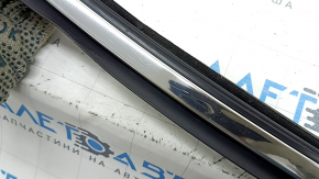 Upper front left door molding Ford Fusion mk5 13-16 chrome with glass seal, worn