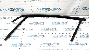 Front left windshield seal for Ford Focus mk3 11-18
