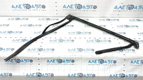 Lincoln MKX 16-18 rear right window seal with upper chrome molding, worn