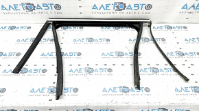 Rear right window seal for Porsche Cayenne 958 11-17