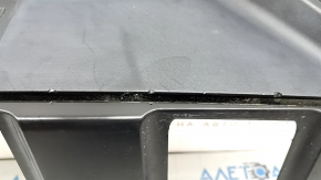 Kia Niro 17-19 HEV rear bumper lip, PHEV structure, scratches, crack