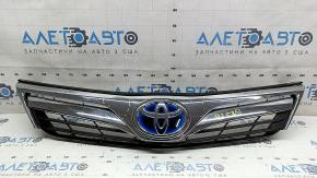 Radiator grill with badge Toyota Camry v50 12-14 hybrid usa LE XLE, chips