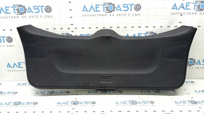 Kia Niro 17-22 black lower trunk door trim, scratches, worn