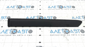 Kia Niro 17-22 center rear left door molding: structure, scratch, broken fastener