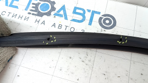Kia Niro 17-22 rear left door seal, torn