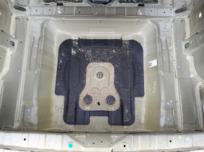 Kia Niro 17-22 HEV trunk tray on the body