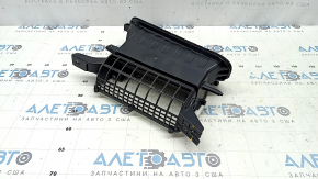The heater housing is bare, the upper part is Kia Niro 17-19 HEV, PHEV