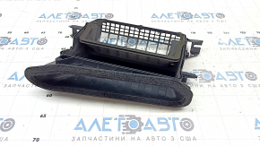 The heater housing is bare, the upper part is Kia Niro 17-19 HEV, PHEV