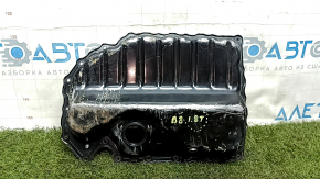 Oil pan VW Passat b8 16-19 USA 1.8 TFSI dents, scratches