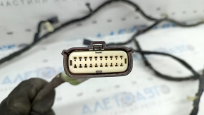 Lincoln MKZ 17-20 front bumper wiring without parking sensors under the blinds