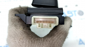 Toyota Venza 21 passenger seat control with black buttons