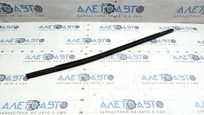 Molding door-glass central rear left Jeep Renegade 15-23