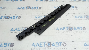 Jeep Renegade 19-23 front right rear side door trim cracks in the fastener