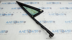 Triangle glass front left door Jeep Renegade 17-23