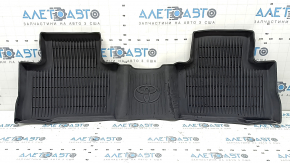 Set of black floor mats for Toyota Venza 21-24 tires