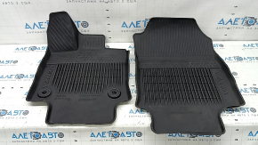Set of black floor mats for Toyota Venza 21-24 tires